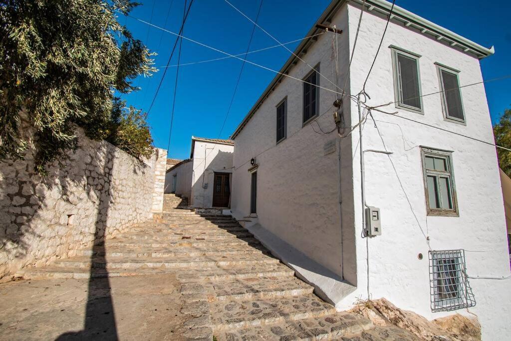 Apartmán Iolis Loft Hydra Exteriér fotografie