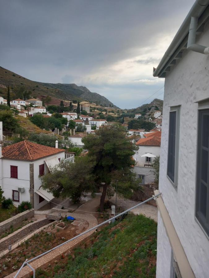 Apartmán Iolis Loft Hydra Exteriér fotografie
